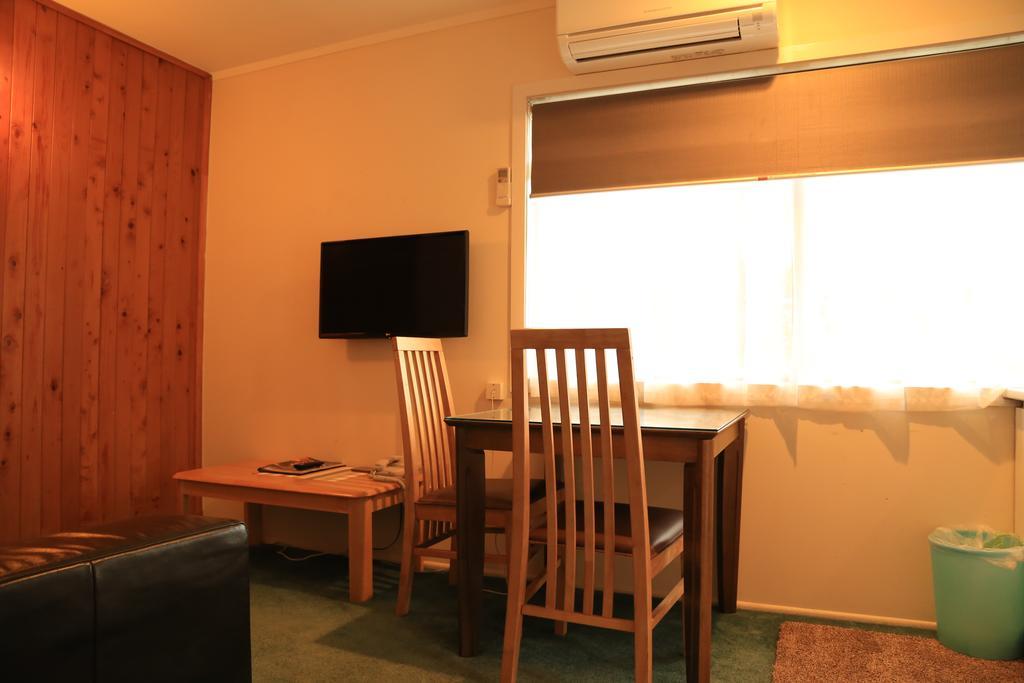 Papakura Motor Lodge & Motel Eksteriør bilde