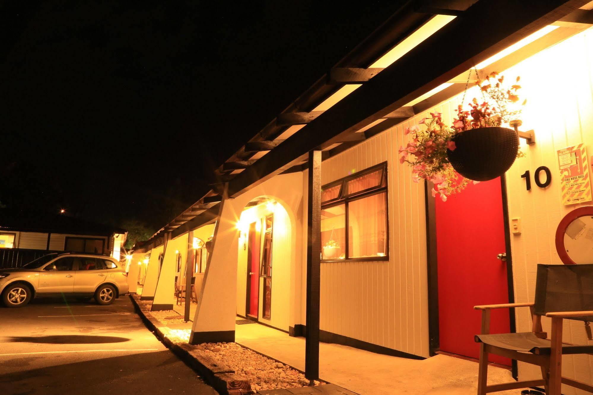 Papakura Motor Lodge & Motel Eksteriør bilde
